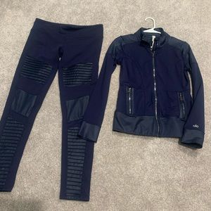 Alo Yoga Set